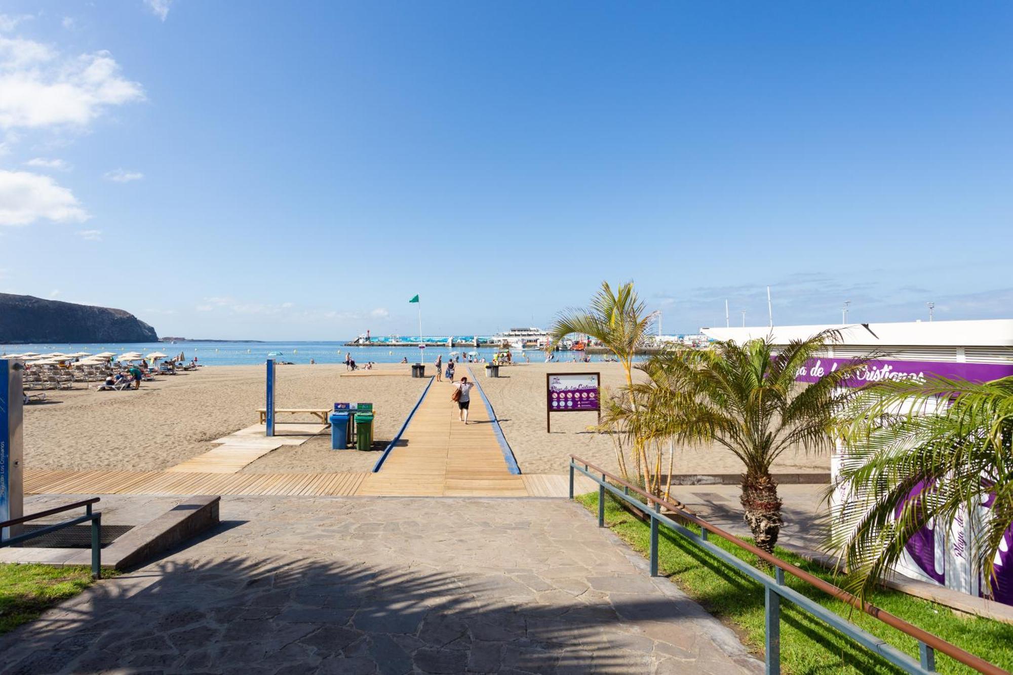 Classbnb - Seafront Studio With Beach View In The Center Of Los Cristianos Διαμέρισμα Los Cristianos  Εξωτερικό φωτογραφία